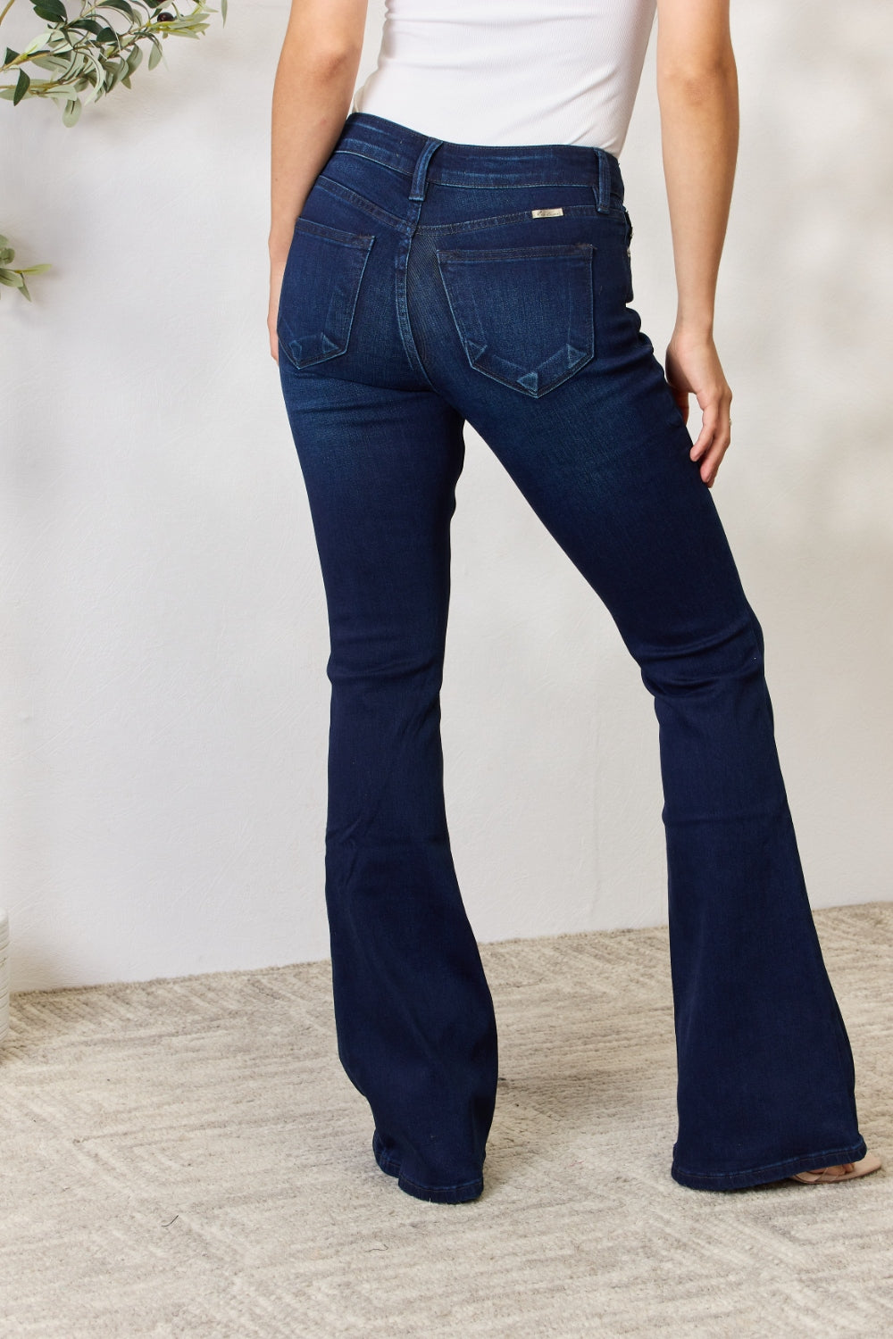 Riley Mid Rise Flare Jeans Kancan