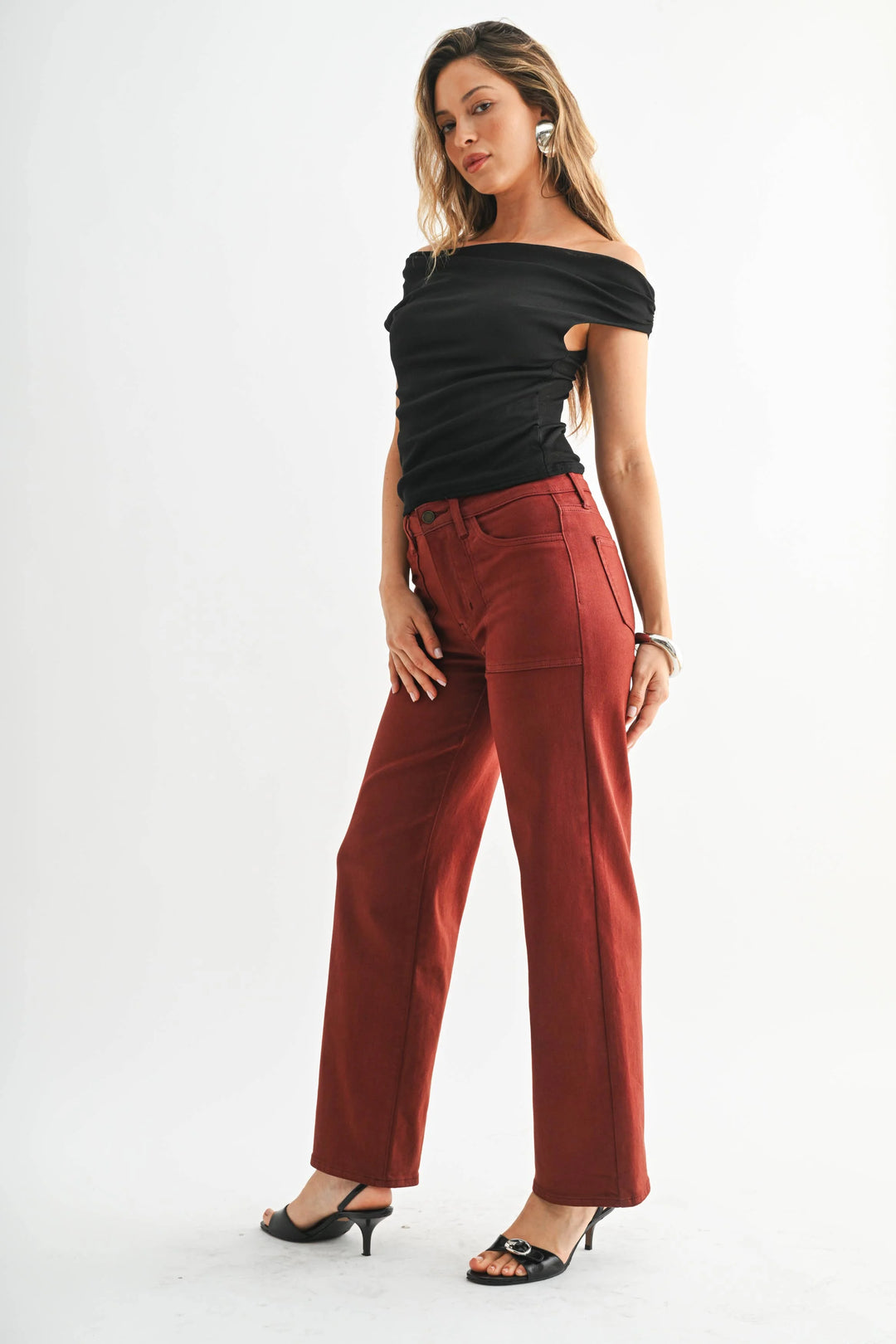 Brick Utility Pocket Relaxed Jeans – High Rise – Just USA