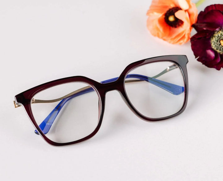 Josephine (Blue Light): Dark Cherry - Peepers