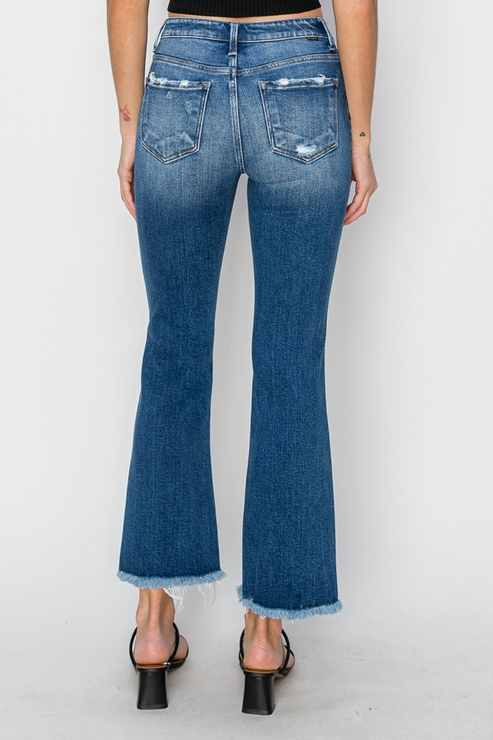 Frayed Step Hem Ankle Straight Jeans RISEN