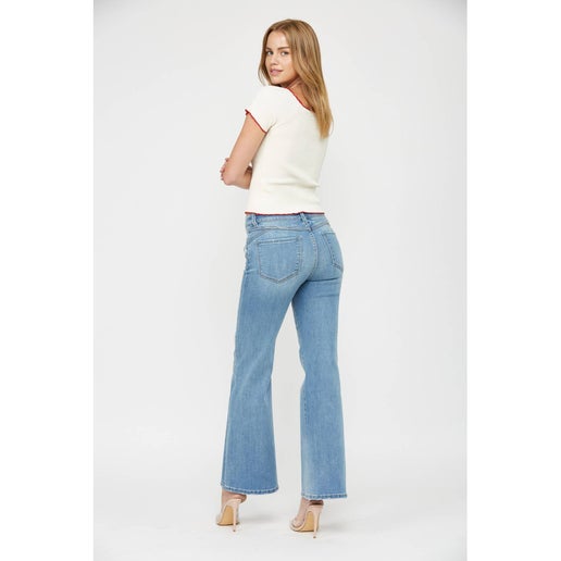 Mica Denim - MID RISE SLIGHT FLARE DART DETAIL: GALLIMARD, 32