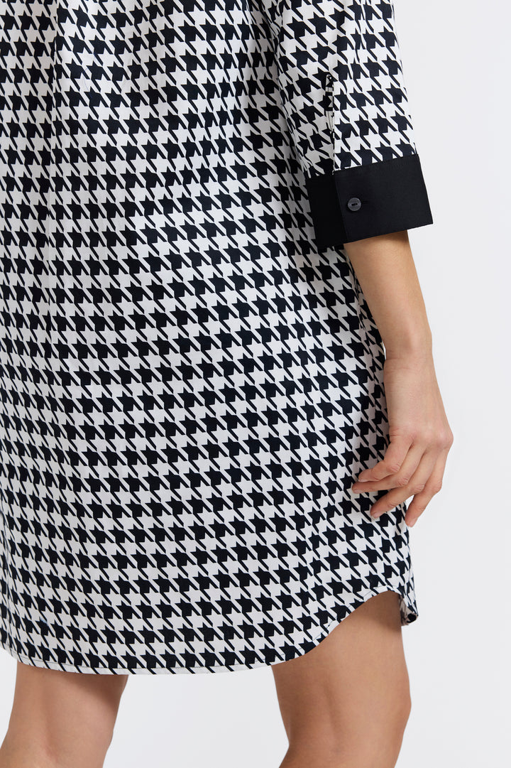 Sloane Classic Houndstooth 3/4 Sleeve Dress