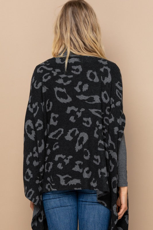 Leopard Knit Kangaroo Pocket Top