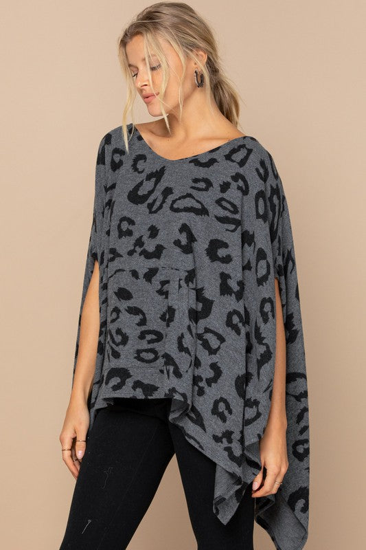 Leopard Knit Kangaroo Pocket Top