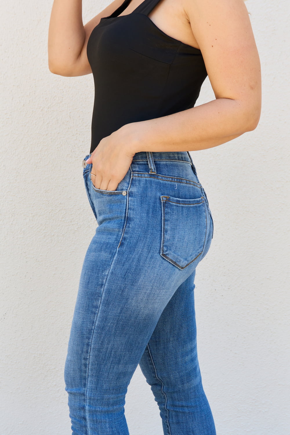 Lindsay Raw Hem High Rise Skinny Jeans - Kancan